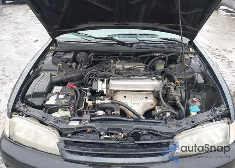 1996 Honda Accord Lx/Ex from USA, damaged, VIN 1HGCD563XTA301892